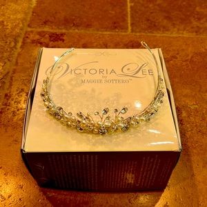 Victoria Lee by Maggie Sottero Tiara perfect for prom/wedding